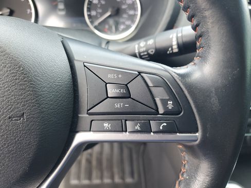 Certified 2024 Nissan Sentra SR FWD image 18