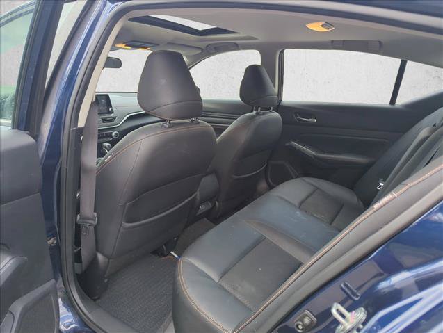 Used 2021 Nissan Altima 2.5 SR w/ SR Premium Package FWD image 17