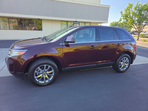 Used 2011 Ford Edge Limited w/ 302A Rapid Spec Order Code AWD/4WD image 7