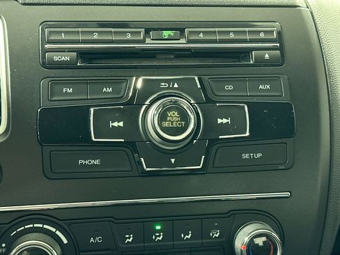 Used 2014 Honda Civic LX image 23