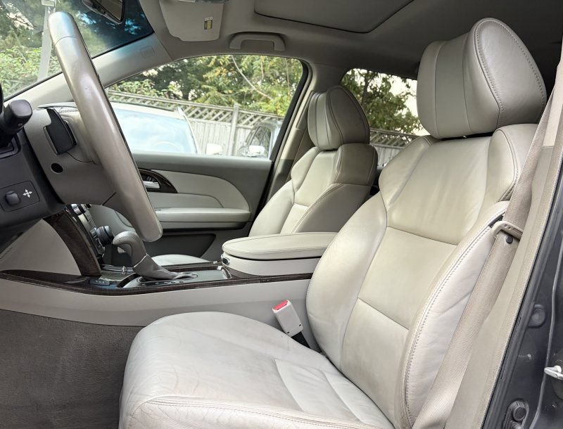 Used 2011 Acura MDX w/ Technology Package AWD/4WD image 17