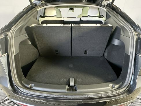 Used 2024 Tesla Model Y Long Range image 26
