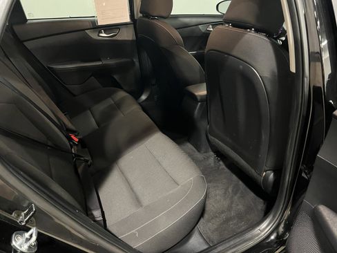 Used 2021 Kia Forte LXS image 32