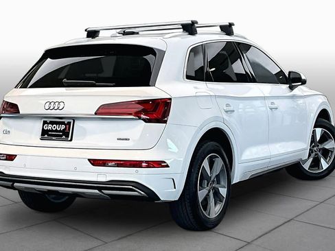 Used 2023 Audi Q5 2.0T Premium w/ Convenience Package AWD/4WD image 13
