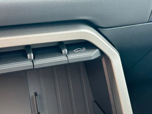 New 2026 Toyota Tundra Platinum AWD/4WD image 38