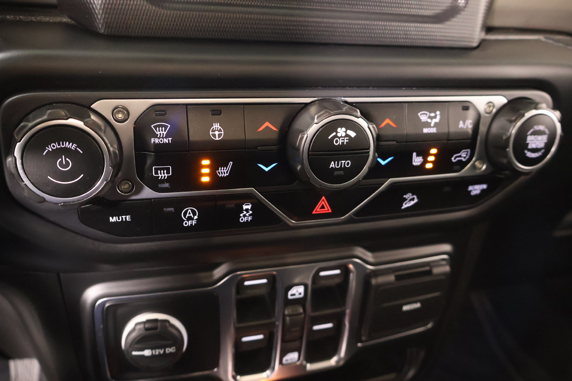 Used 2020 Jeep Wrangler Unlimited Sport AWD/4WD image 7