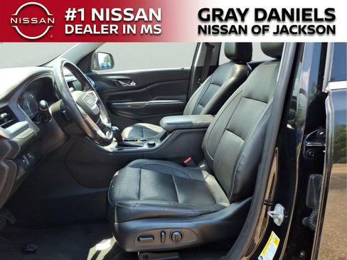 Used 2018 GMC Acadia SLT FWD image 23