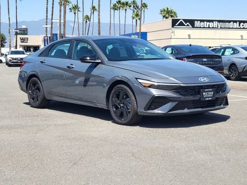 New 2026 Hyundai Elantra Sport FWD image 26
