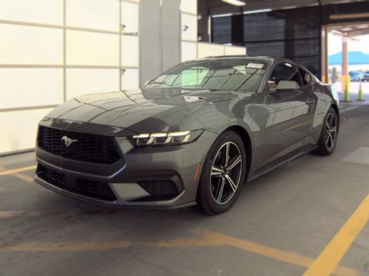 Used 2025 Ford Mustang Coupe RWD image 11