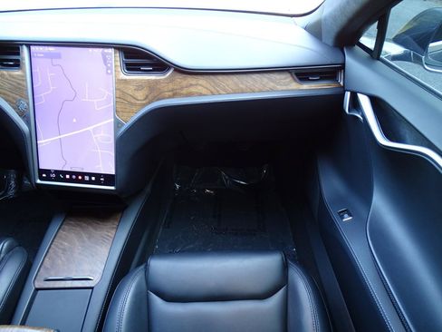Used 2020 Tesla Model S Long Range Plus AWD/4WD image 20