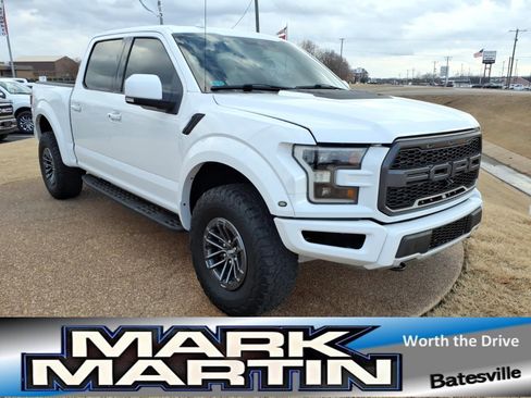 Used 2019 Ford F150 Raptor w/ Equipment Group 802A Luxury image 30