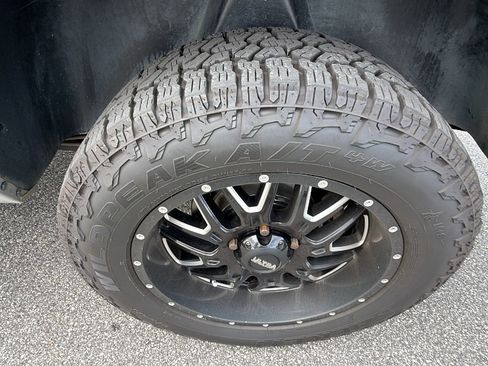 Used 2019 RAM 1500 Big Horn w/ Rambox Value Package AWD/4WD image 12