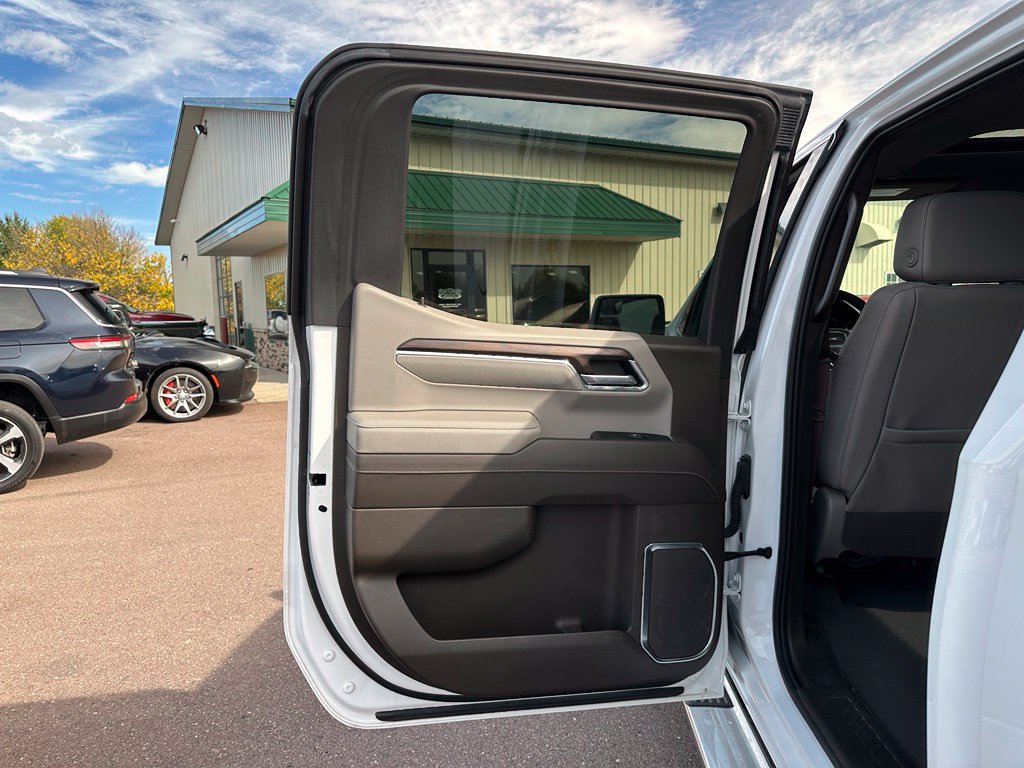 Used 2023 GMC Sierra 1500 SLT w/ SLT Premium Package AWD/4WD image 21