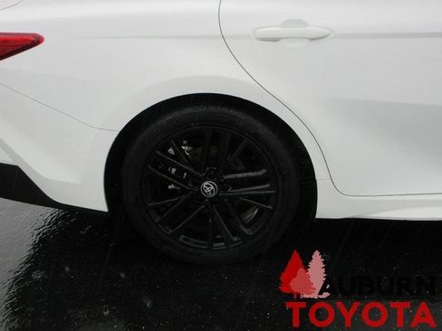 Certified 2025 Toyota Camry SE w/ Convenience Package image 4