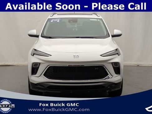 Certified 2025 Buick Encore GX Sport Touring w/ Experience Buick Package AWD/4WD image 3