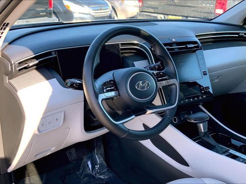 Used 2023 Hyundai Tucson SEL w/ Convenience Package image 15