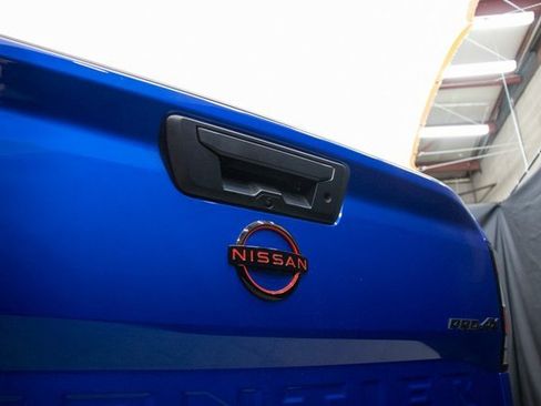 Used 2024 Nissan Frontier PRO-4X w/ Pro Premium Package image 13