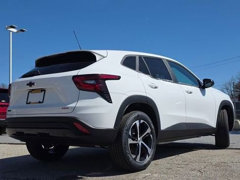 New 2026 Chevrolet Trax RS image 16