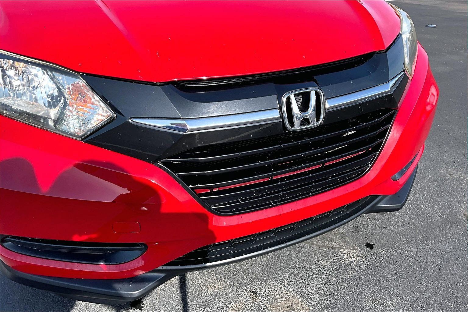 Used 2016 Honda HR-V LX image 27