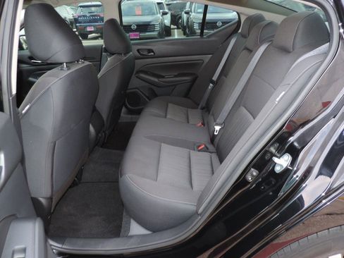 Used 2024 Nissan Altima 2.5 SV w/ SV Premium Package image 20