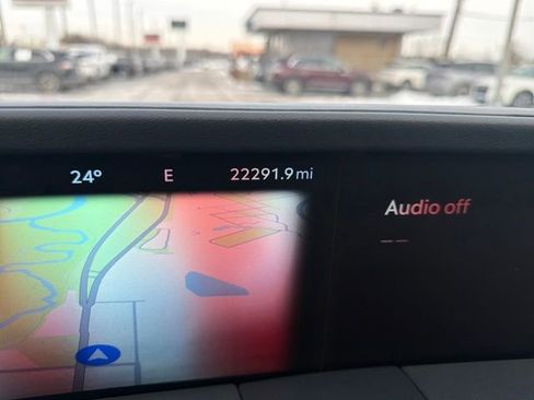 Used 2024 Lincoln Nautilus Reserve w/ Equipment Group 202A image 21