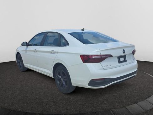 Used 2024 Volkswagen Jetta SE w/ Black Wheel Package FWD image 4