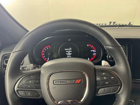 Used 2025 Dodge Durango GT AWD/4WD image 12