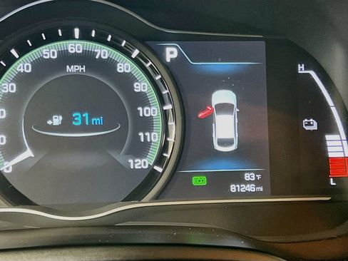 Used 2019 Hyundai Ioniq Electric FWD image 12