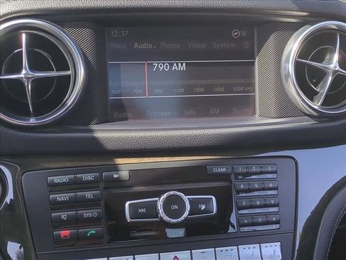 Used 2013 Mercedes-Benz SL 550 image 14