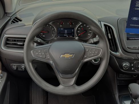Used 2024 Chevrolet Equinox LT FWD image 14