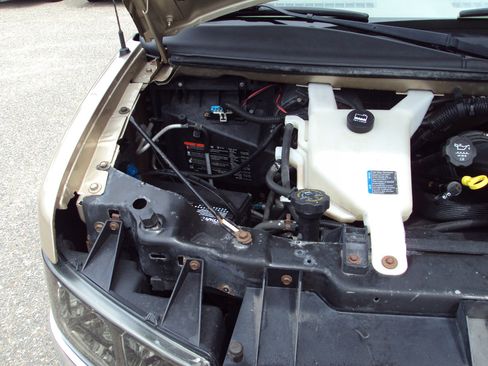 Used 2011 Chevrolet Express 1500 LT w/ LT Preferred Equipment Group image 28