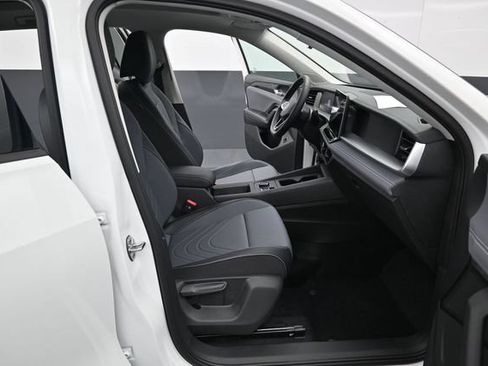 New 2026 Volkswagen Tiguan SE AWD/4WD image 14