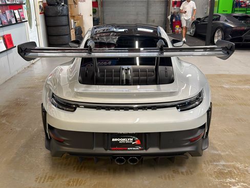 Used 2025 Porsche 911 GT3 RS RWD image 9