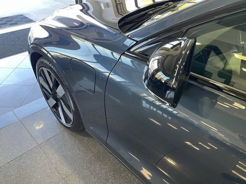 Used 2025 Volvo S60 T8 Ultra w/ Climate Package image 13