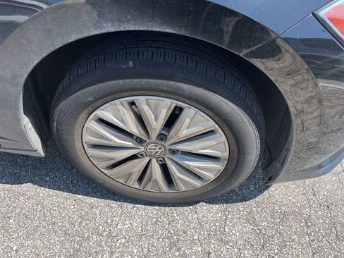 Used 2019 Volkswagen Jetta S w/ Driver Assistance Package image 3