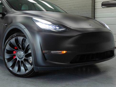 Used 2020 Tesla Model Y Performance AWD/4WD image 10