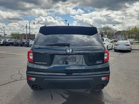 Used 2019 Honda Passport Elite image 4