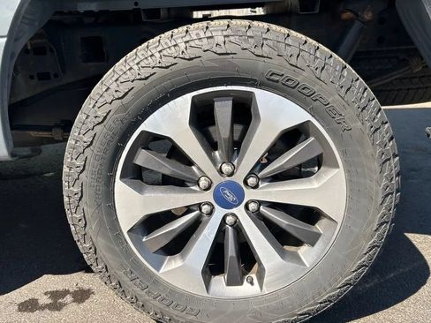 Used 2019 Ford F150 XL w/ Equipment Group 101A Mid AWD/4WD image 18