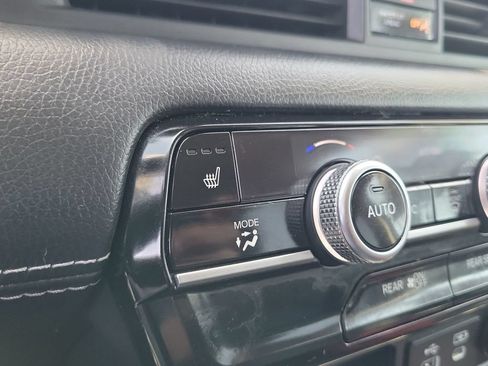 Used 2024 Honda Pilot EX-L image 33
