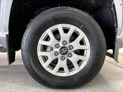 Used 2024 Toyota Tacoma SR5 image 12