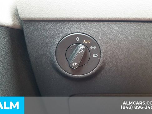 Used 2024 Volkswagen Taos S FWD image 33