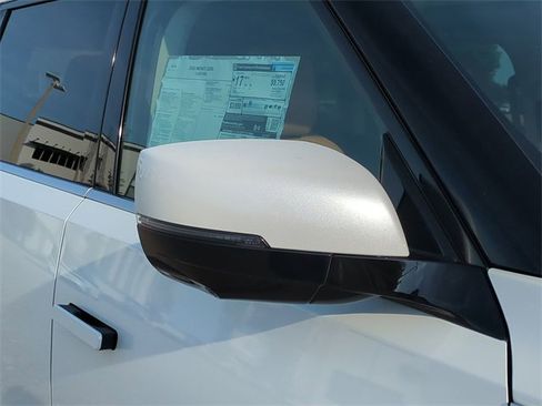 New 2026 INFINITI QX80 Luxe w/ Cargo Package image 12