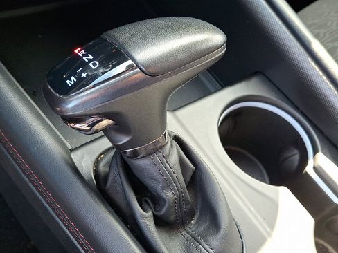Used 2024 Dodge Durango GT w/ Blacktop Package AWD/4WD image 15