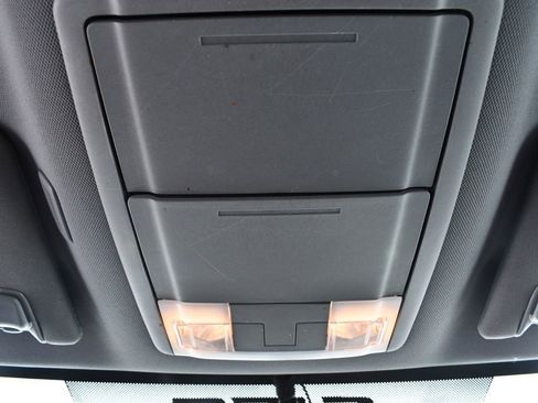 Used 2011 Ford F150 XLT w/ XLT Chrome Pkg image 35