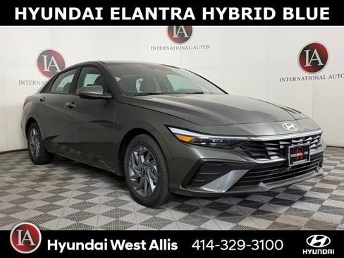 New 2026 Hyundai Elantra Hybrid FWD image 1