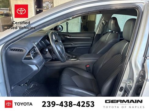 Used 2023 Toyota Camry SE image 13