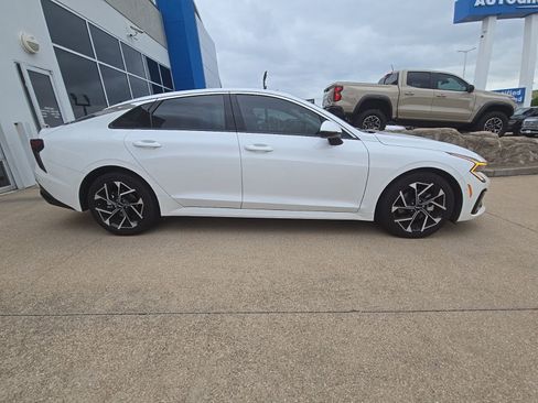 Used 2025 Kia K5 EX image 3