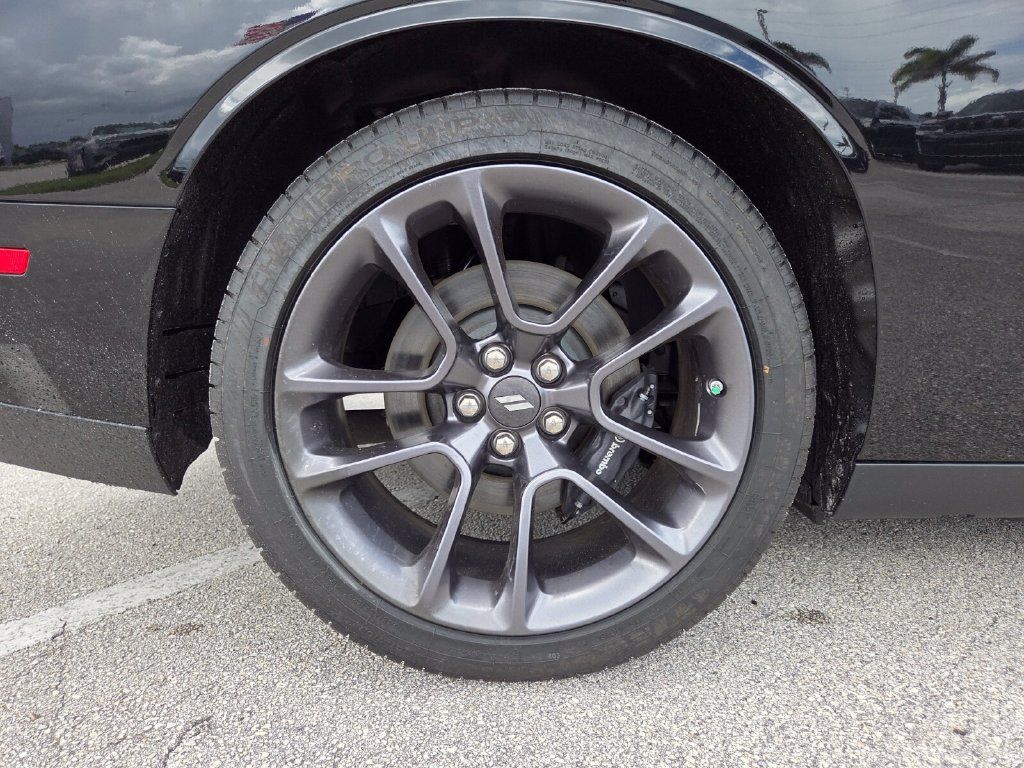 Used 2023 Dodge Challenger R/T Scat Pack RWD image 20