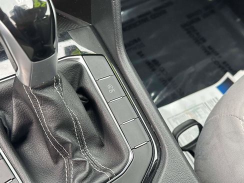 Used 2024 Volkswagen Taos S image 30