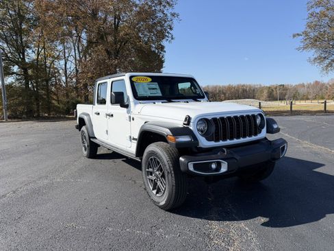 New 2026 Jeep Gladiator Sport AWD/4WD image 1